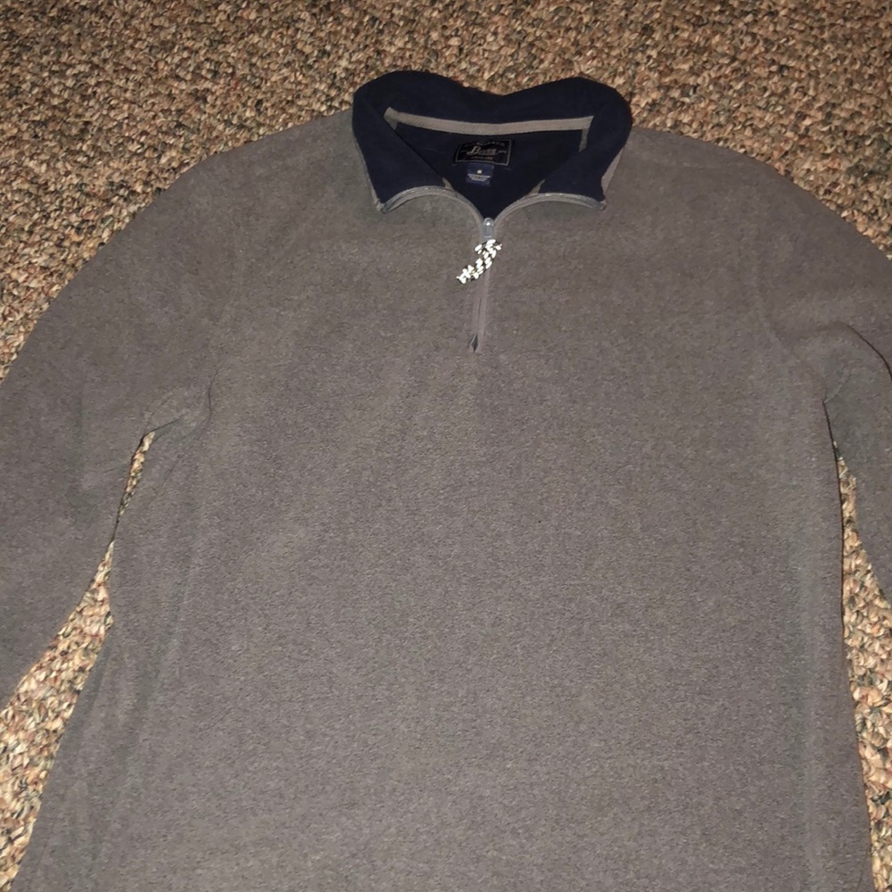 Bass & Co fleece